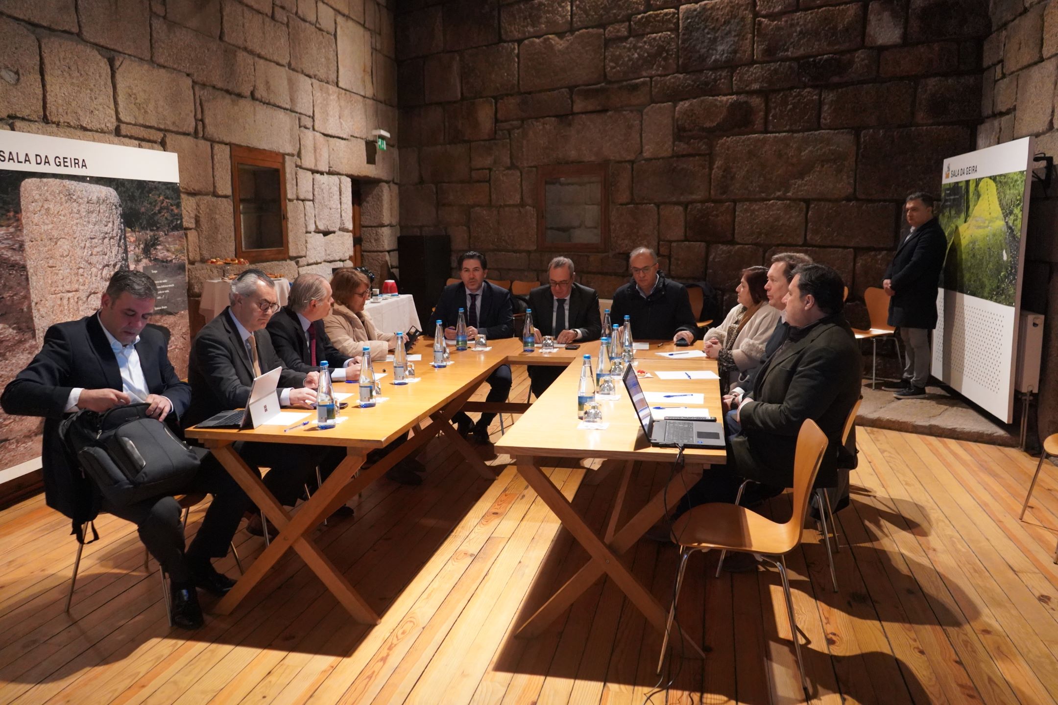 ENTIDADES DE TURISMO E AUTARCAS REÚNEM-SE NO GERÊS PARA DEFINIR ESTRATÉGIA TURÍSTICA COMUM